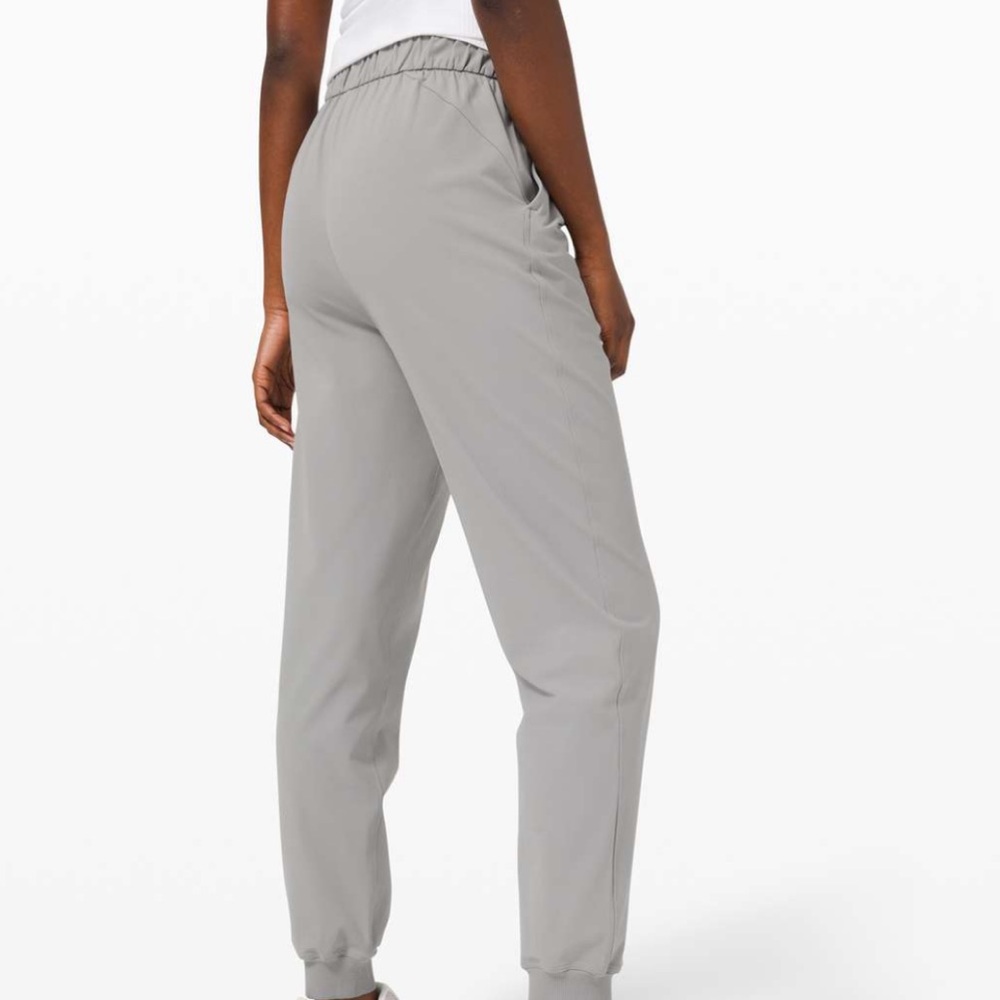 Lululemon keep moving jogger - Picture 2 of 10